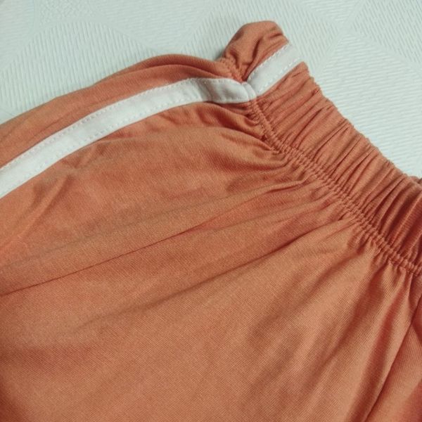 شورتک ویسکوز نواردار زنانه sh6tt