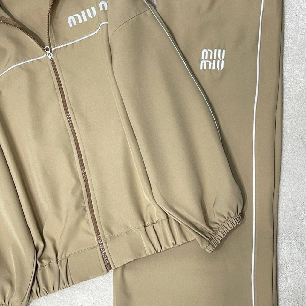 فروش اینترنتی ست اسپرت میومیو