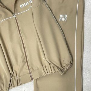 ست اسپرت میومیو