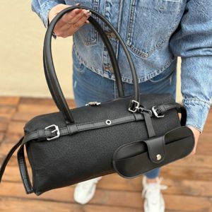 خرید اینترنتی کیف دوشی زنانه و دخترانه مدل تارین پروانه