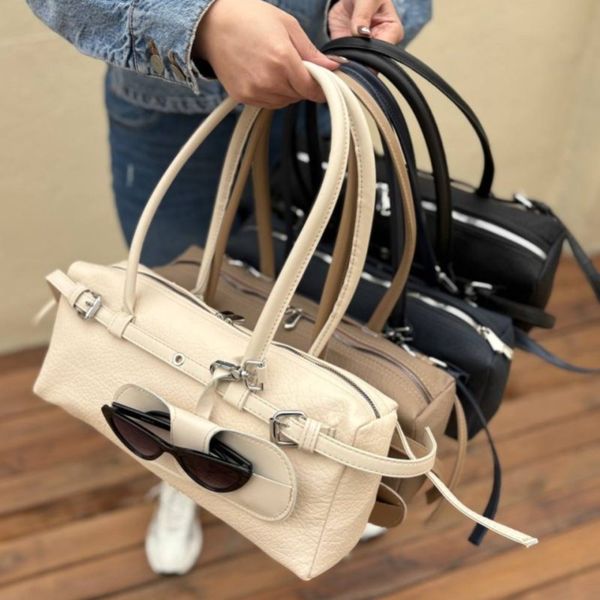 کیف دوشی زنانه و دخترانه مدل تارین پروانه