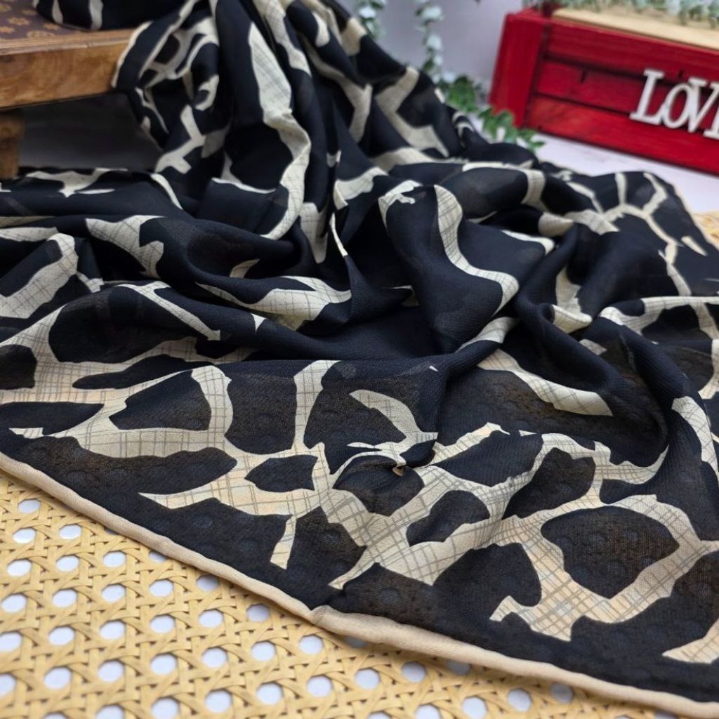 فروش اینترنتی روسری کرپ نخ قواره 110