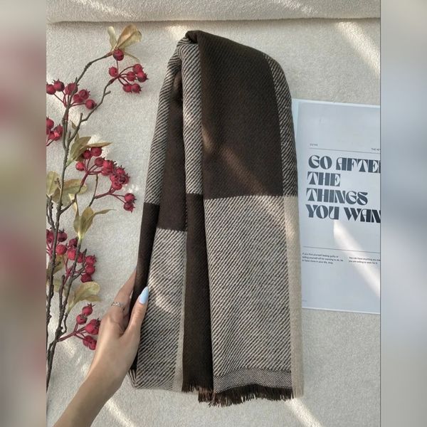 شال زمستانه موهر چهارخونه