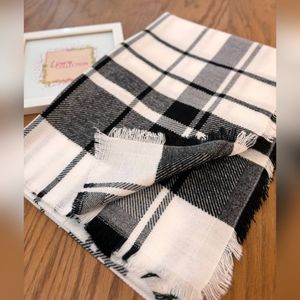 فروش اینترنتی شال زمستانه موهر چهارخونه