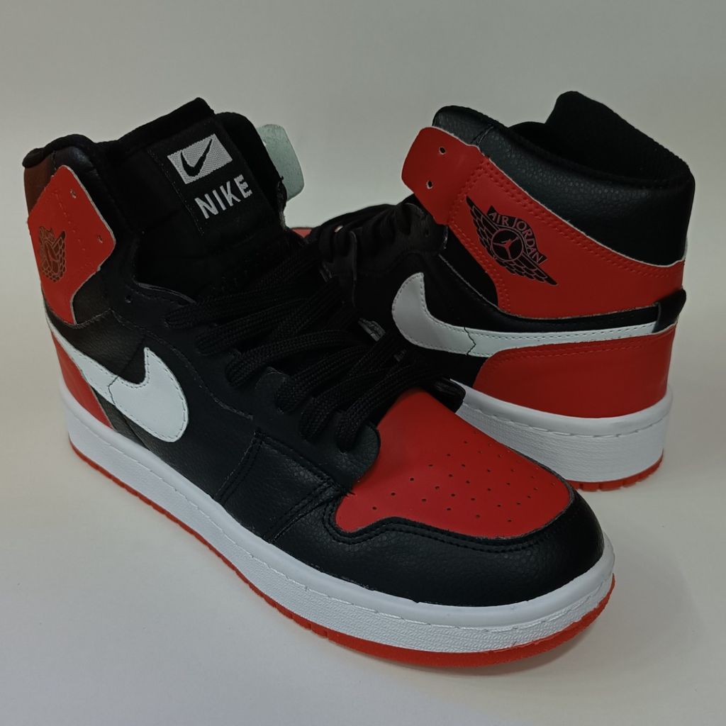 قیمت ارزان کتونی مردانه جردن وان ساقدار قرمز مشکی کیفیت بالا