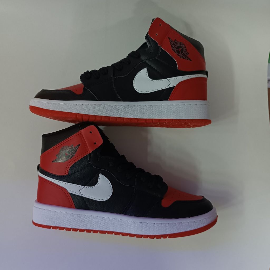 قیمت ارزان کتونی مردانه جردن وان ساقدار قرمز مشکی کیفیت بالا