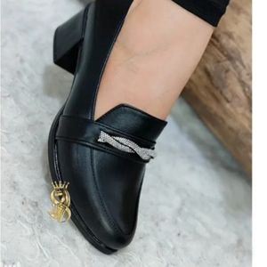 کفش زنانه کالج مدل نگین پیچی