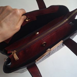 خرید آنلاین کیف زنانه تمام چرم گاوی