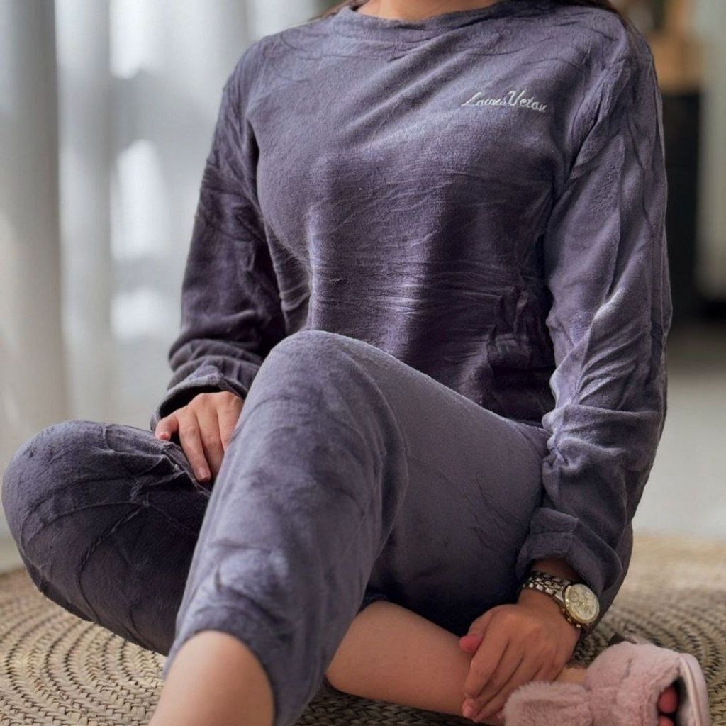 مشخصات بلوز و شلوار تدی