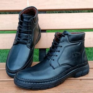 فروش اینترنتی نیم‌بوت مردانه‌ مدل گاندی رنگ مشکی