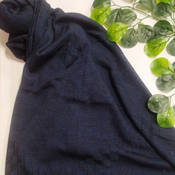 روسری بافت سرمه ای rs5r