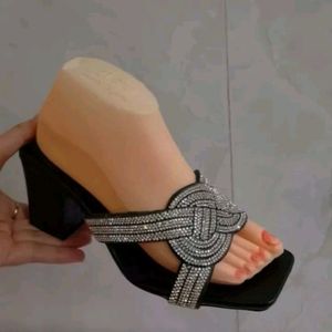 خرید آنلاین دمپایی مجلسی نگینکاری زنانه و دخترانه