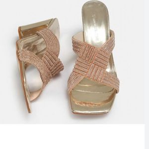 خرید انلاین دمپایی مجلسی نگینکاری زنانه و دخترانه