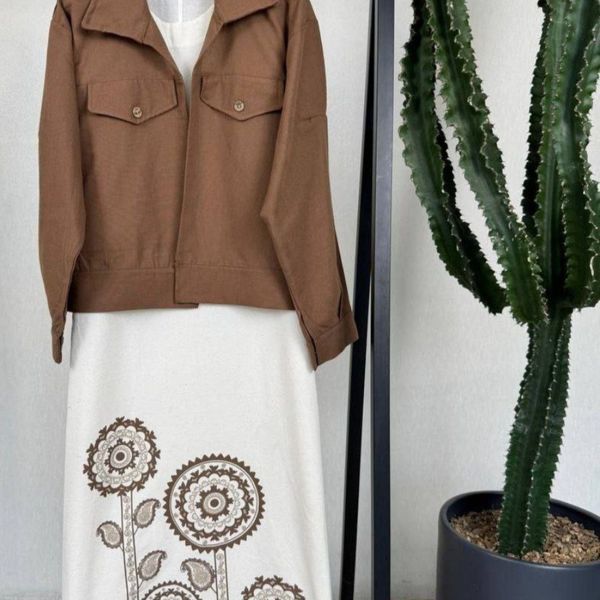 کت و سارافن قاصدک