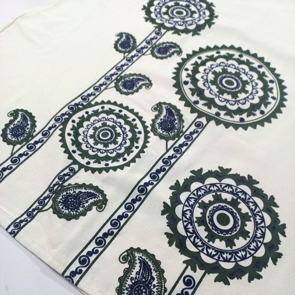 خرید آنلاین کت و سارافن قاصدک