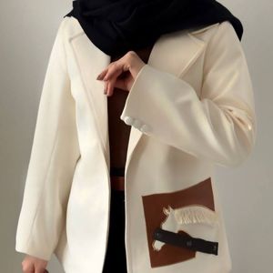 خرید انلاین پالتو مجلسی زنانه طرح اسب