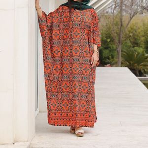 مشخصات مانتو عبایی مدل نیکناز