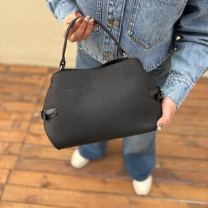 خرید انلاین کیف اسپرت زنانه و دخترانه مدل شانگ پروانه