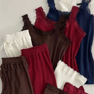 خرید اینترنتی ست تاپ و شلوار گیپوری زنانه