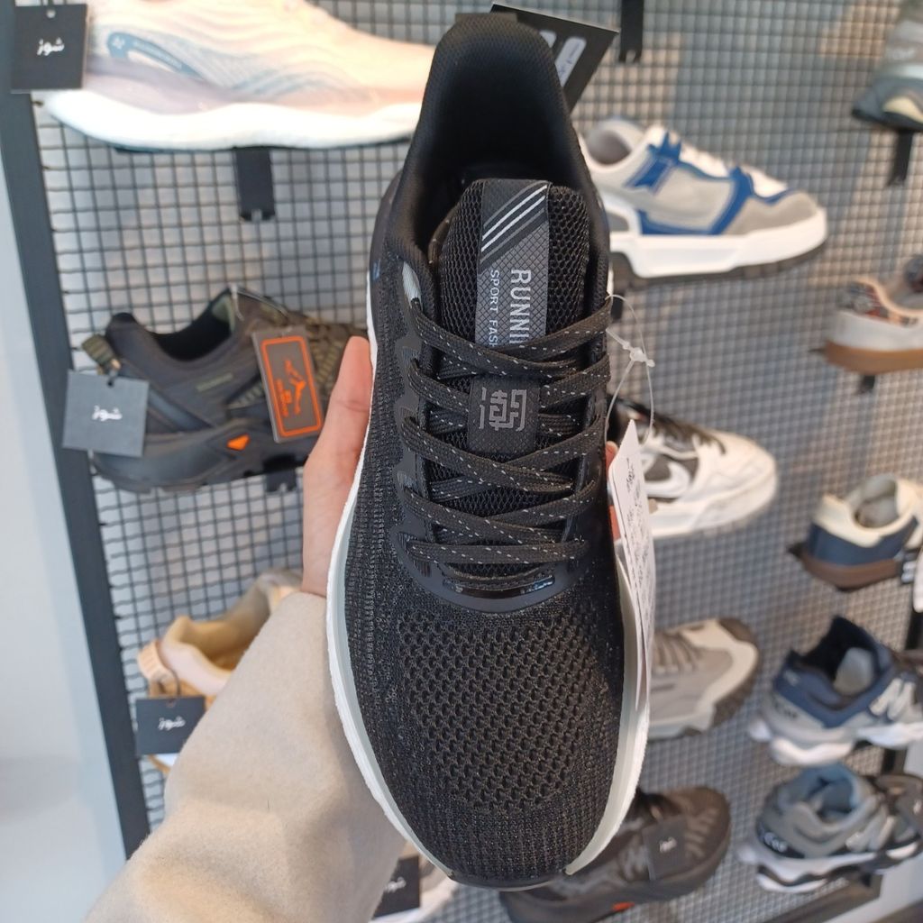 خرید اینترنتی کتونی زنانه مدل رانینگ ZRB رنگ مشکی