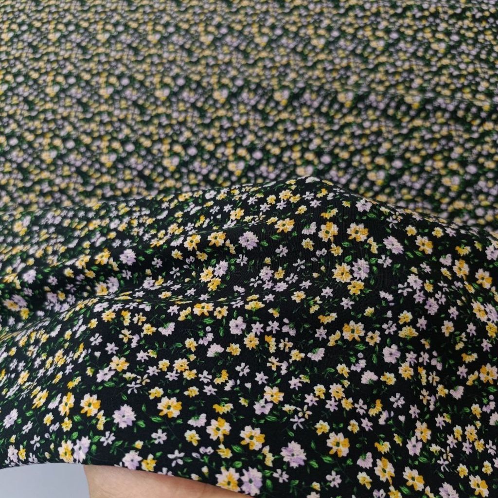 قیمت ارزان پارچه حریر کره ای گل ریز