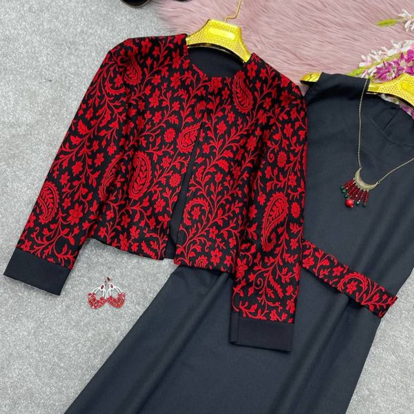 ست کت سارافون زنانه طرح یلدا🍂