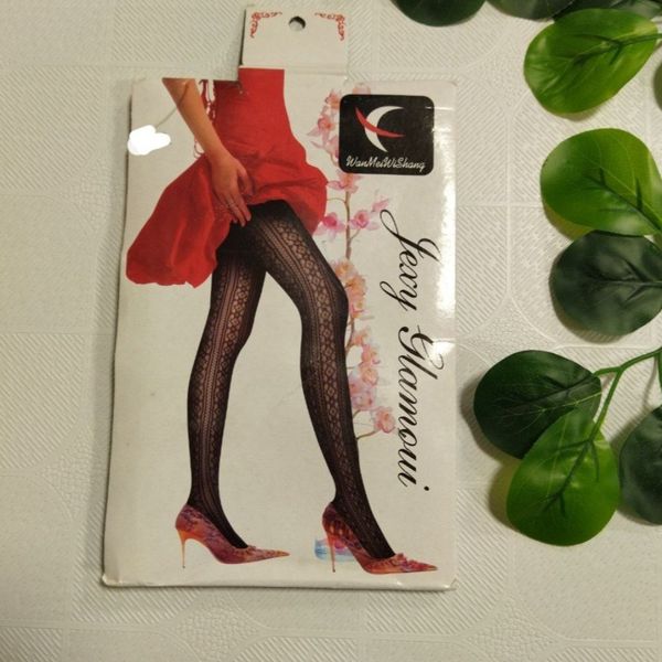 جوراب شلواری شیشه مشکی طرحدار زنانه