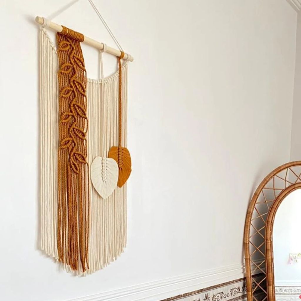 قیمت آویز مکرومه جوانه طرح چمن