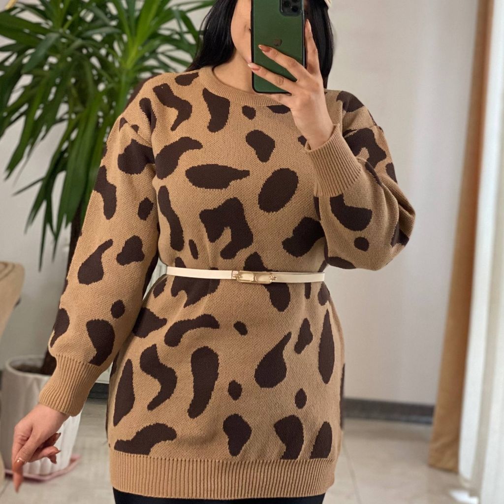 خرید اینترنتی بلوز بافت زنانه طرح‌ گاوی