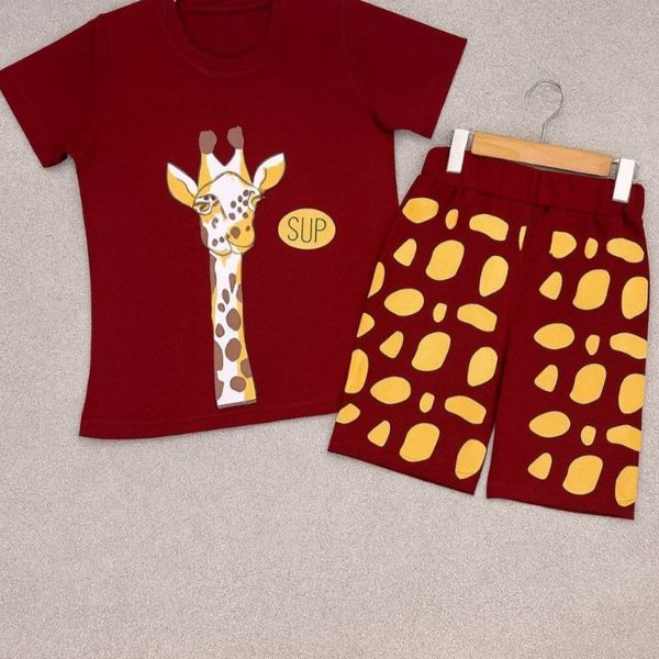 ست تیشرت شورتک زرافه