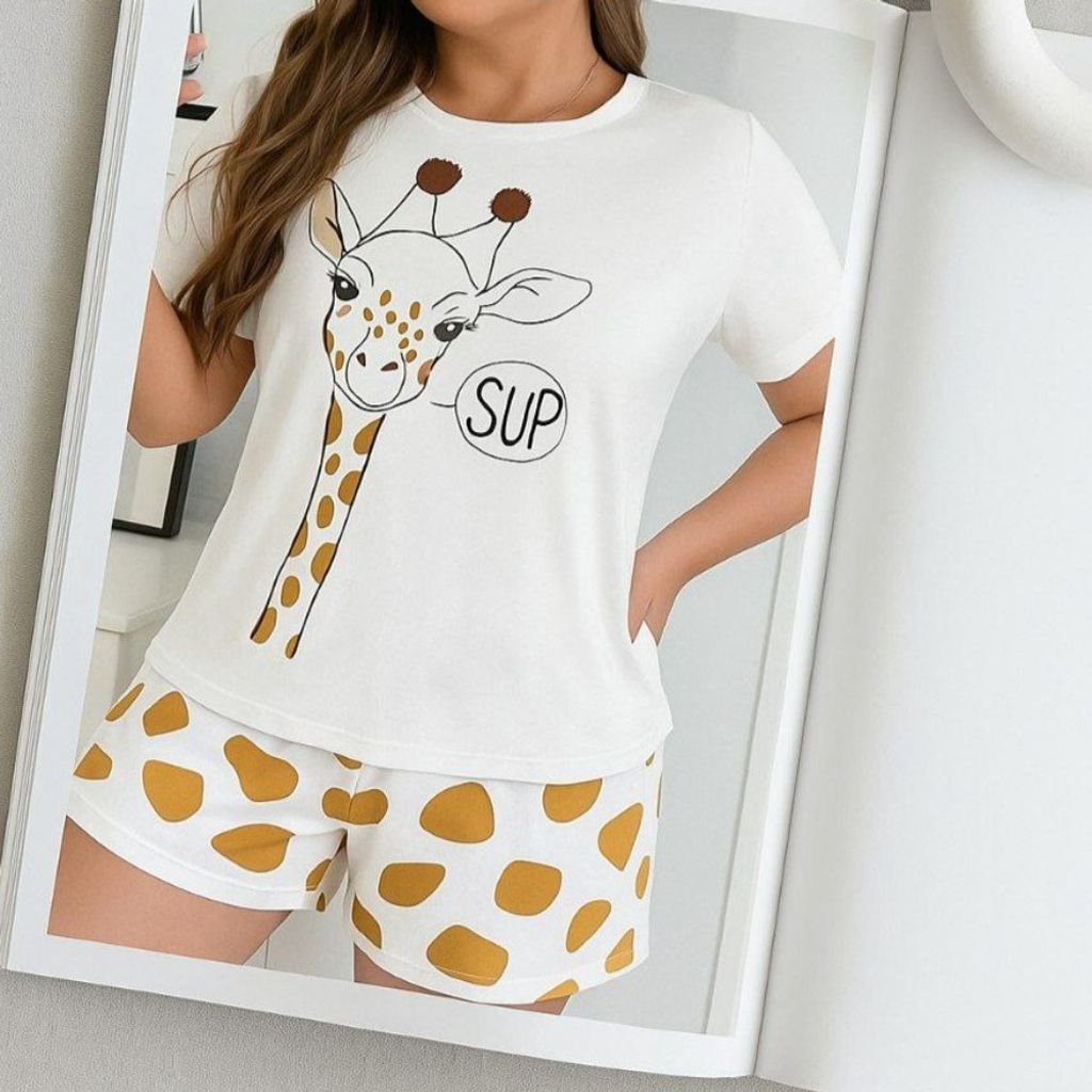 خرید اینترنتی ست تیشرت شورتک زرافه