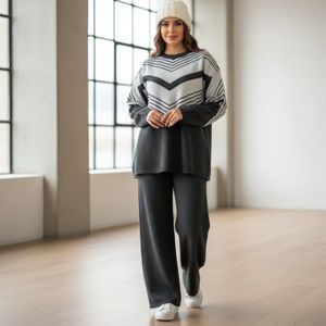 خرید اینترنتی ست زنانه بافت  طرح هفتی