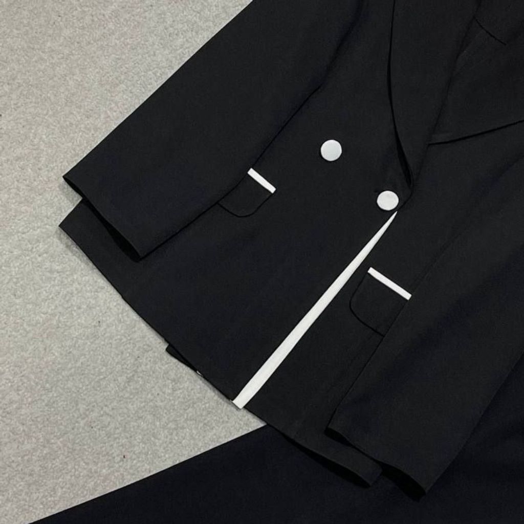 خرید اینترنتی کت شلوار ملکا