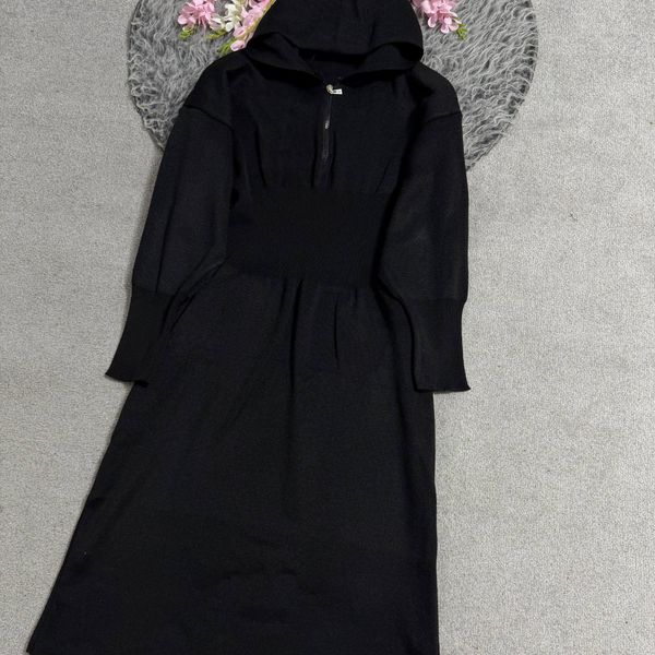 بافت زنانه  طرح ساعت شنی