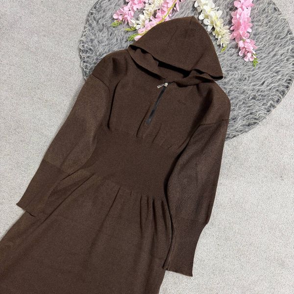 بافت زنانه  طرح ساعت شنی