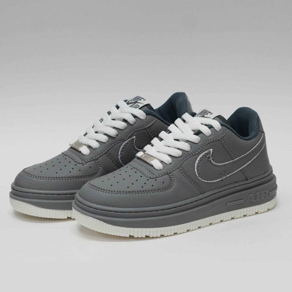 خرید انلاین کتونی اسپرت ایر فورس لوک طوسی