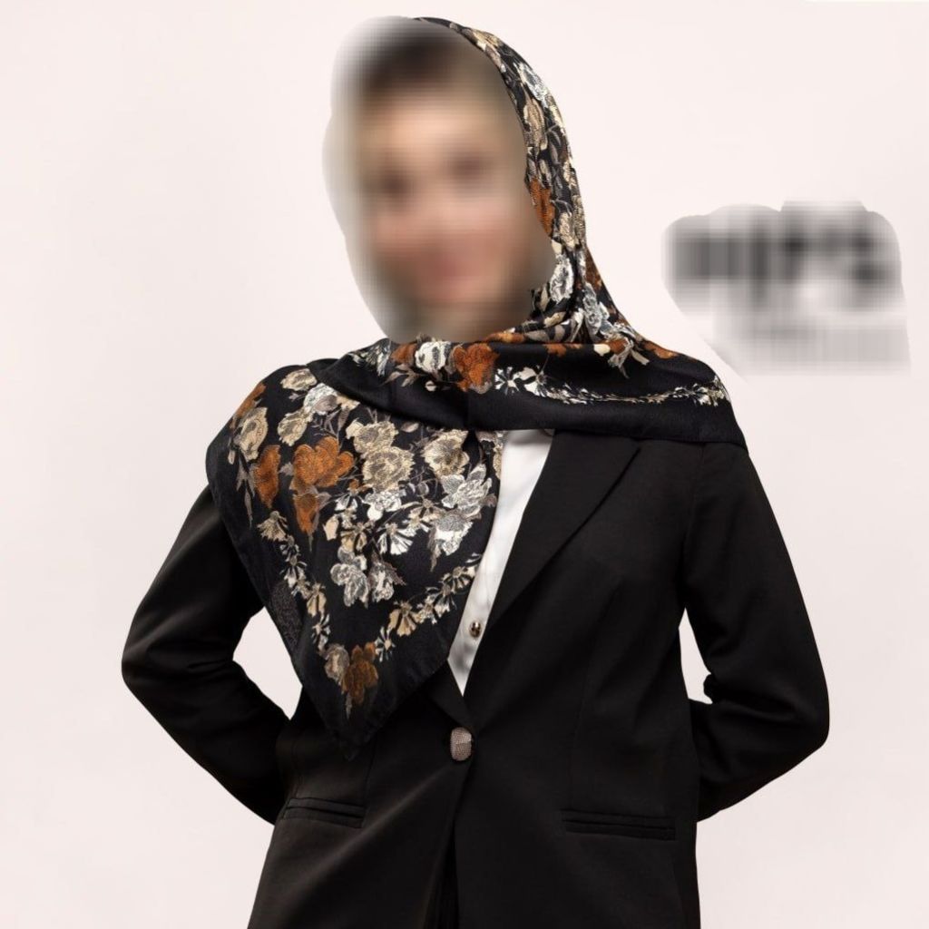 خرید انلاین روسری نخی طرح گل قواره 100