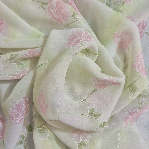 قواره پارچه کرپ حریر گل دار صورتی سبز