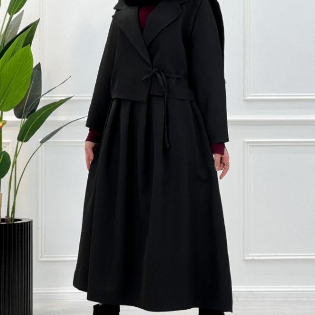 مشخصات کت دامن مرجان پارسی