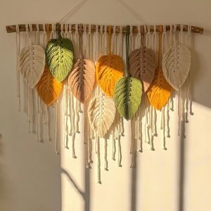 دیوارکوب برگ مکرومه مدل دانوش