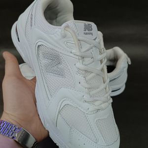 خرید انلاین کتونی مردانه نیوبالانس 530 سفید کیفیت بالا