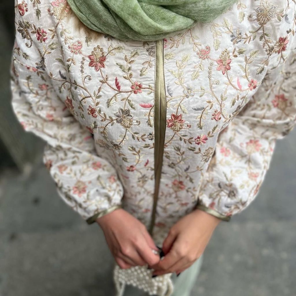 فروش اینترنتی کت و شلوار خاص