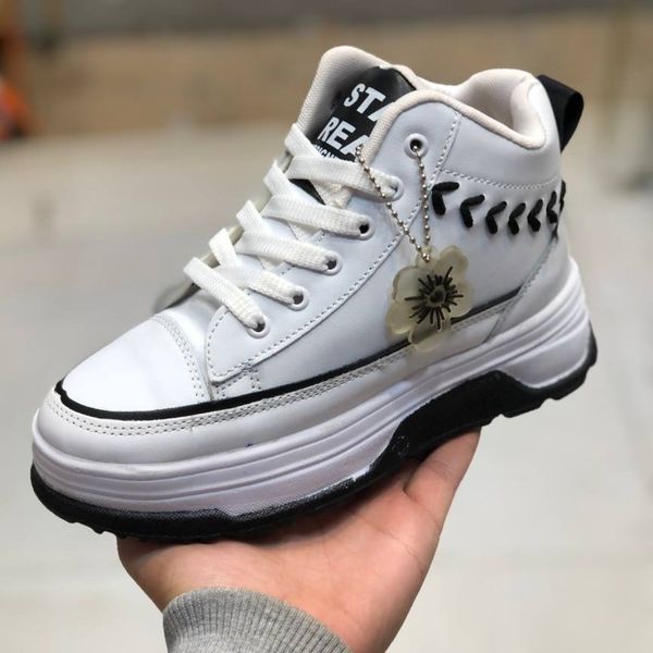 کفش ساق دار زنانه طرح گندم رنگ سفید