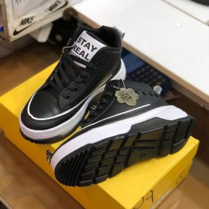 خرید آنلاین کفش ساق دار زنانه طرح گندم رنگ مشکی