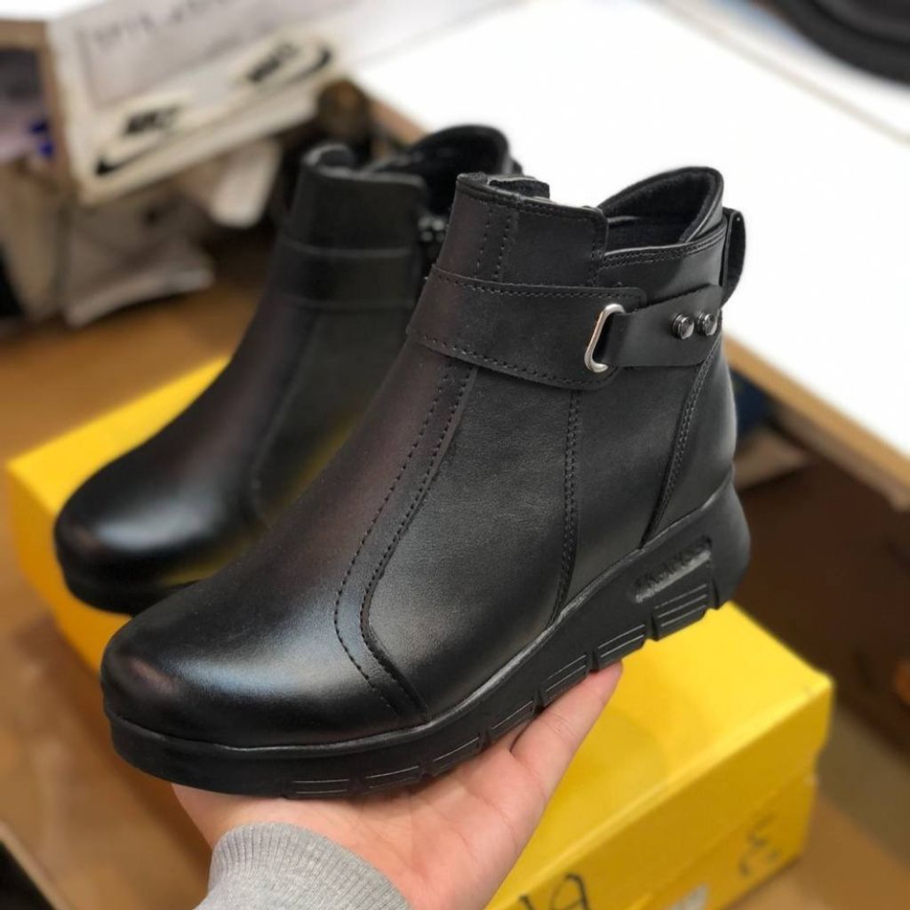 مشخصات کفش نیم بوت زنانه چرم مدل گلناز