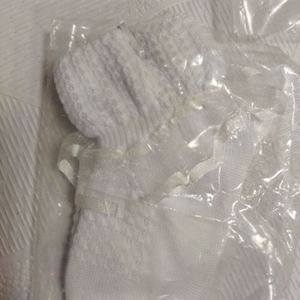 قیمت ارزان جوراب نوزادی سفید توری مجلسی دخترانه jr767