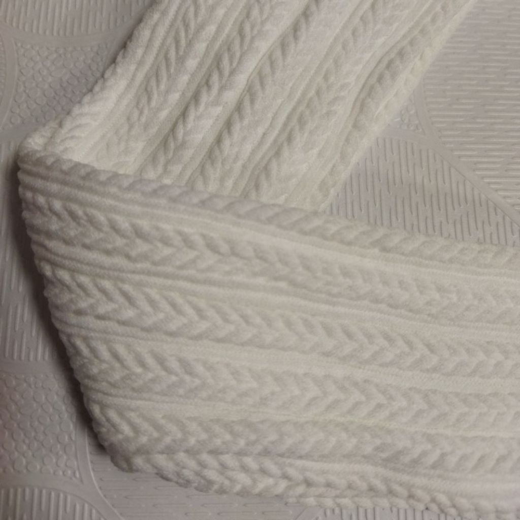 مشخصات جورابشلواری سفید گندمی دخترانه jr3u