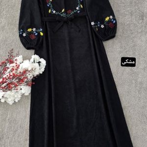 فروش اینترنتی کفتان گلدوزی گلبرگ