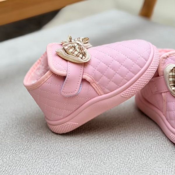 بوت بچگانه شنل دوزی طرح پاپیون از توباکو کد 4092504