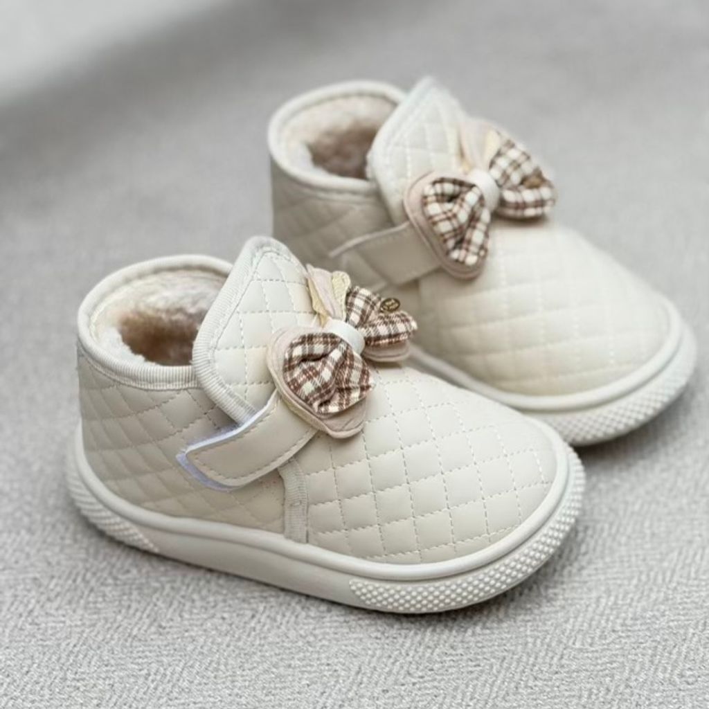 خرید اینترنتی قیمت بوت بچگانه شنل دوزی طرح پاپیون از توباکو کد 4092504